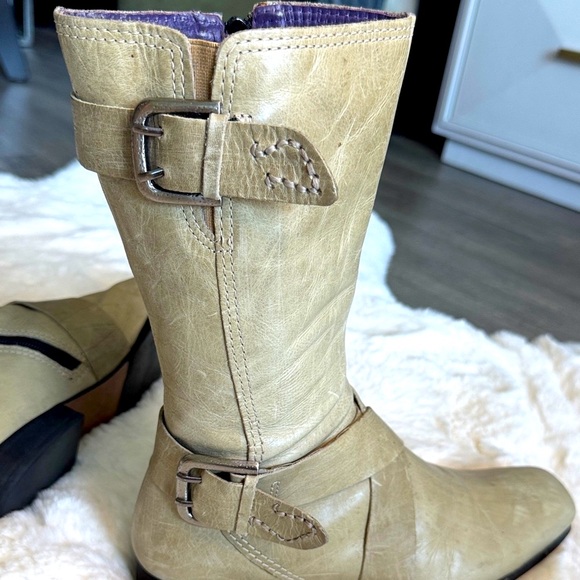 True Religion Tan Leather Buckled Boots - Picture 6 of 8